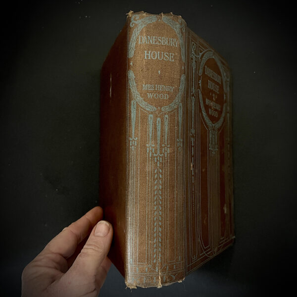 ROMANCE 1918 - Image 2