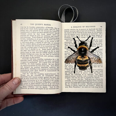 QUEEN BEE 1930