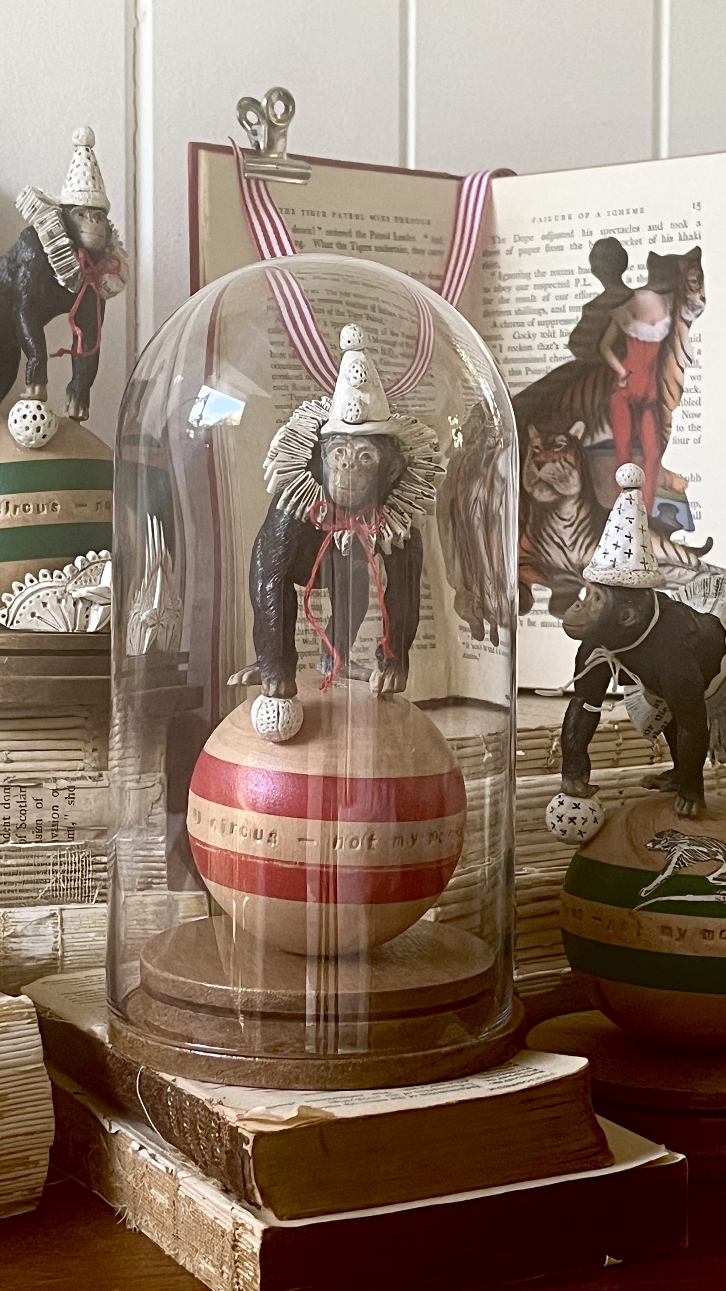NOT MY MONKEY (VI) - Image 2